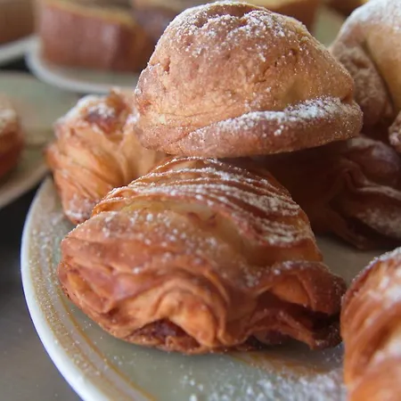 イル ニド ホテル 3*