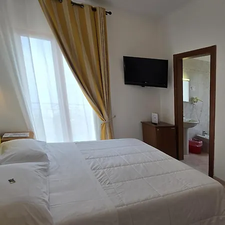 Отель Il Nido 3*